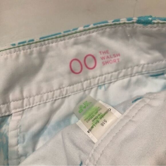 Lilly Pulitzer Shorts - Picture 3 of 8